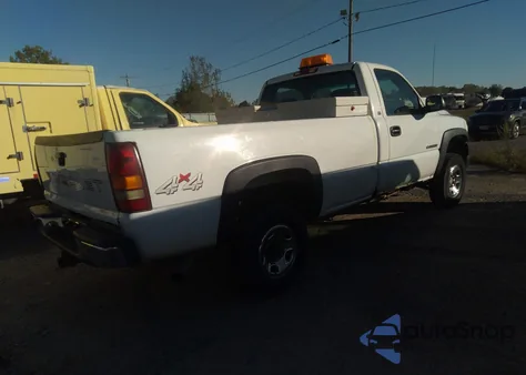 2001 Chevrolet Silverado 2500Hd z USA, uszkodzony, nr VIN 1GCHK24U31E241965